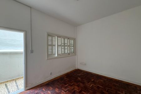 Casa à venda com 171m², 3 quartos e 1 vagaSalão 