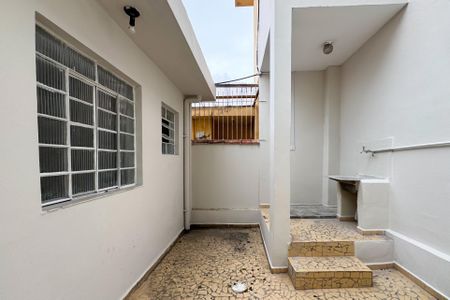 Casa à venda com 171m², 3 quartos e 1 vagaÁrea de Serviço