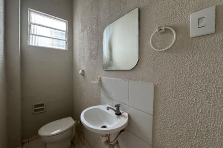 Casa à venda com 171m², 3 quartos e 1 vagaLavabo 