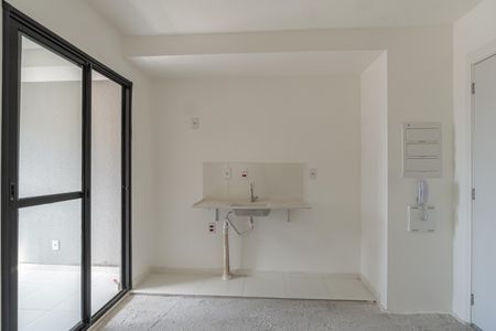 Sala de apartamento para alugar com 2 quartos, 33m² em Vila Nair, São Paulo