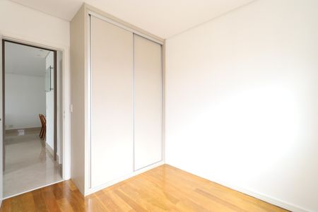 Apartamento para alugar com 95m², 2 quartos e 2 vagasQuarto