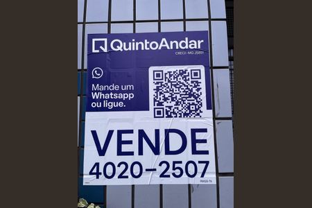 Apartamento à venda com 259m², 3 quartos e 2 vagas Apartamento à venda com 259m², 3 quartos e 2 vagasPLAQUINHA