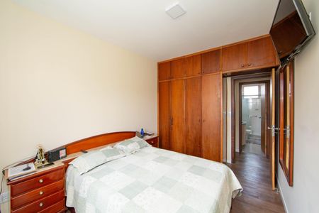 Apartamento à venda com 259m², 3 quartos e 2 vagas Apartamento à venda com 259m², 3 quartos e 2 vagasQUARTO3