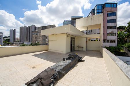 Apartamento à venda com 259m², 3 quartos e 2 vagas Apartamento à venda com 259m², 3 quartos e 2 vagasCOBERTURA