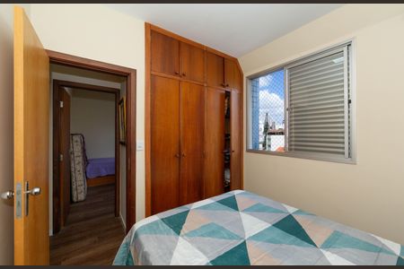 Apartamento à venda com 259m², 3 quartos e 2 vagas Apartamento à venda com 259m², 3 quartos e 2 vagasQUARTO2