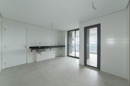 Apartamento à venda com 185m², 3 quartos e 3 vagasCozinha