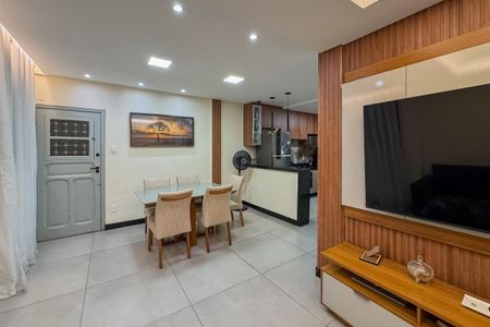Apartamento à venda com 2 quartos, 103m² em Lagoinha, Belo Horizonte