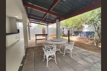 Casa de condomínio para alugar com 282m², 5 quartos e 2 vagas Casa de condomínio para alugar com 282m², 5 quartos e 2 vagasÁrea externa