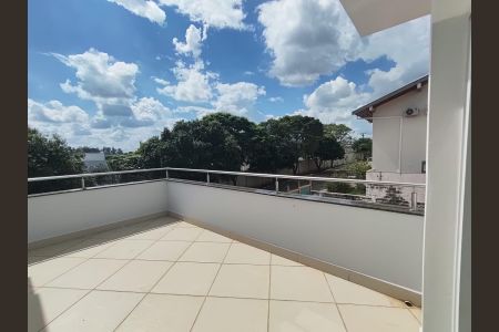 Casa de condomínio para alugar com 282m², 5 quartos e 2 vagasÁrea externa