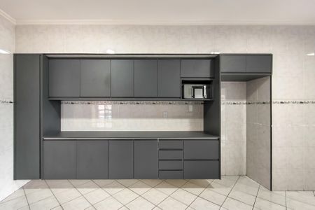 Apartamento para alugar com 104m², 2 quartos e 1 vagaCozinha 