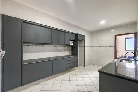 Apartamento para alugar com 104m², 2 quartos e 1 vagaCozinha 
