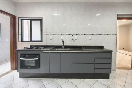 Apartamento para alugar com 104m², 2 quartos e 1 vagaCozinha 