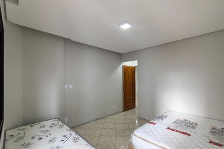 Apartamento para alugar com 104m², 2 quartos e 1 vagaSuite