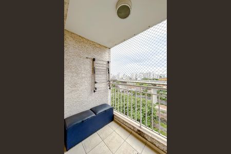 Apartamento à venda com 66m², 2 quartos e 1 vagaVaranda