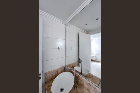 Apartamento à venda com 66m², 2 quartos e 1 vagaBanheiro da Suíte