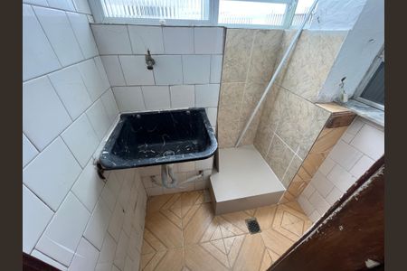 Apartamento para alugar com 58m², 2 quartos e 1 vagaArea de serviço