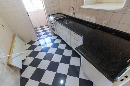 Apartamento à venda com 83m², 3 quartos e 1 vagaCOZINHA