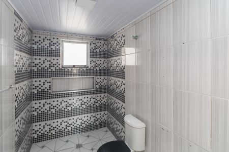 Casa para alugar com 80m², 2 quartos e 1 vaga Casa para alugar com 80m², 2 quartos e 1 vagaBanheiro