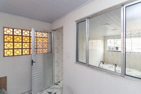 Casa para alugar com 80m², 2 quartos e 1 vaga Casa para alugar com 80m², 2 quartos e 1 vagaÁrea de Serviço