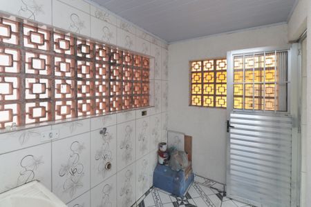 Casa para alugar com 80m², 2 quartos e 1 vaga Casa para alugar com 80m², 2 quartos e 1 vagaÁrea de Serviço