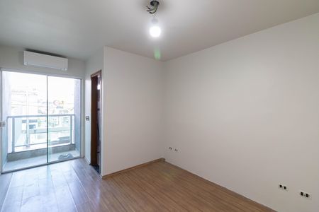 Casa para alugar com 120m², 3 quartos e 2 vagas Casa para alugar com 120m², 3 quartos e 2 vagasSuíte