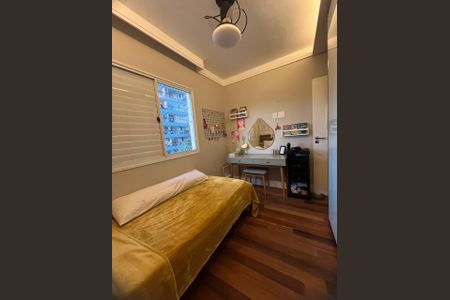 Quarto de apartamento à venda com 3 quartos, 90m² em Jardim Ester, São Paulo