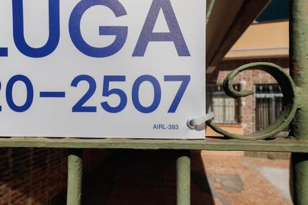 Casa para alugar com 38m², 1 quarto e sem vagaPlaquinha 