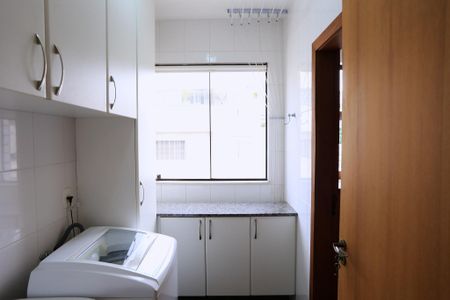 Apartamento à venda com 100m², 3 quartos e 2 vagasÁrea de Serviço