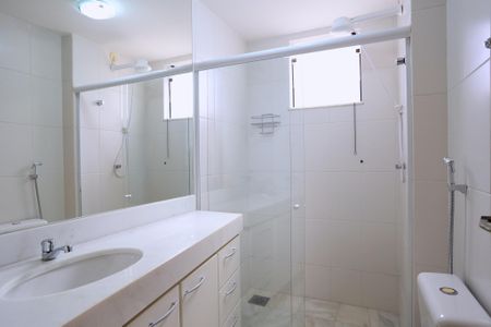 Apartamento à venda com 100m², 3 quartos e 2 vagasBanheiro