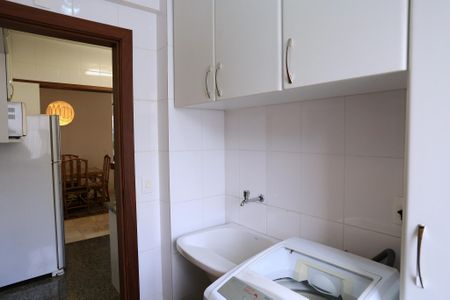 Apartamento à venda com 100m², 3 quartos e 2 vagasÁrea de Serviço