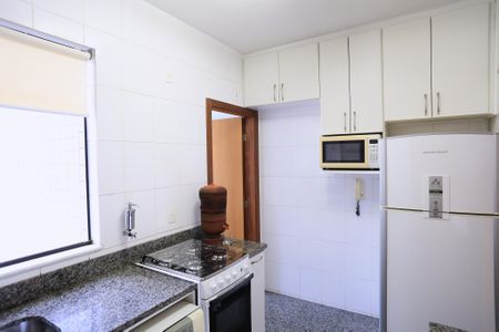 Apartamento à venda com 100m², 3 quartos e 2 vagasCozinha
