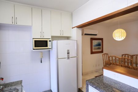 Apartamento à venda com 100m², 3 quartos e 2 vagasCozinha
