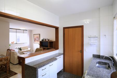 Apartamento à venda com 100m², 3 quartos e 2 vagasCozinha