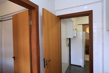 Apartamento à venda com 100m², 3 quartos e 2 vagasÁrea de Serviço