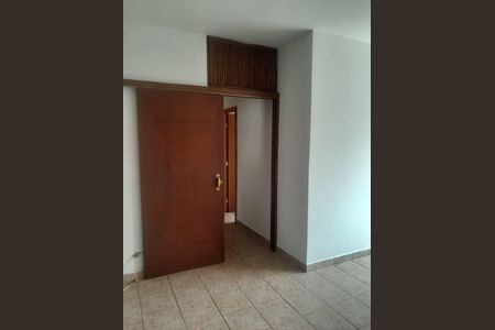 Apartamento à venda com 3 quartos, 80m² em Fernão Dias, Belo Horizonte
