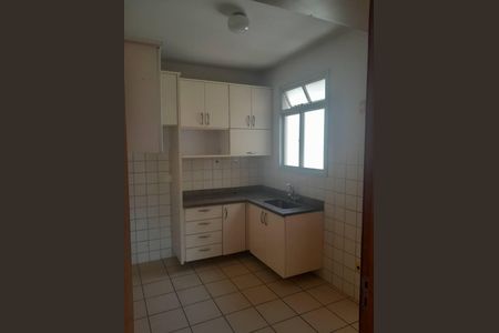 Apartamento à venda com 3 quartos, 80m² em Fernão Dias, Belo Horizonte