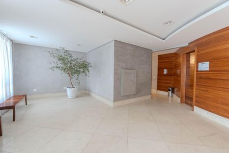 Apartamento à venda com 73m², 2 quartos e 1 vaga Apartamento à venda com 73m², 2 quartos e 1 vagaHall de entrada