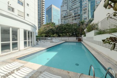Apartamento à venda com 73m², 2 quartos e 1 vaga Apartamento à venda com 73m², 2 quartos e 1 vagaÁrea comum - Piscina
