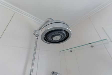 Apartamento à venda com 73m², 2 quartos e 1 vaga Apartamento à venda com 73m², 2 quartos e 1 vagaBanheiro da Suíte 1
