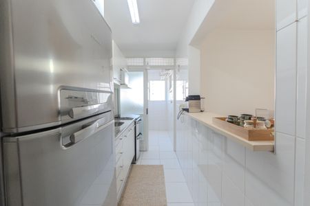 Apartamento à venda com 73m², 2 quartos e 1 vaga Apartamento à venda com 73m², 2 quartos e 1 vagaCozinha