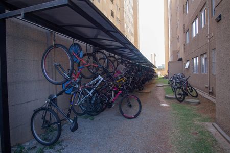 Apartamento à venda com 42m², 2 quartos e sem vagaÁrea comum - Bicicletário