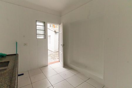 Casa de condomínio à venda com 170m², 3 quartos e 2 vagasCozinha 