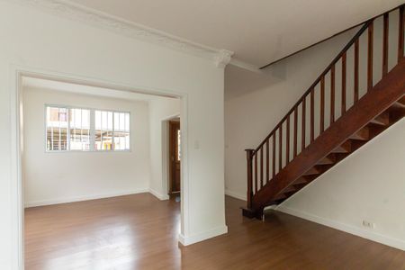 Casa de condomínio à venda com 170m², 3 quartos e 2 vagasSala