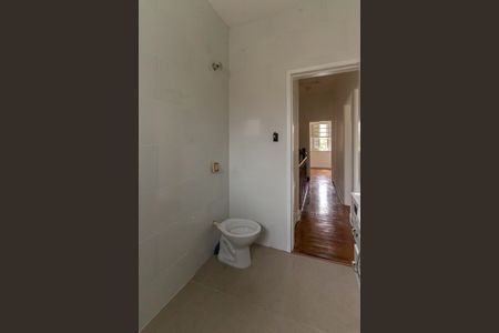 Casa de condomínio à venda com 170m², 3 quartos e 2 vagasBanheiro