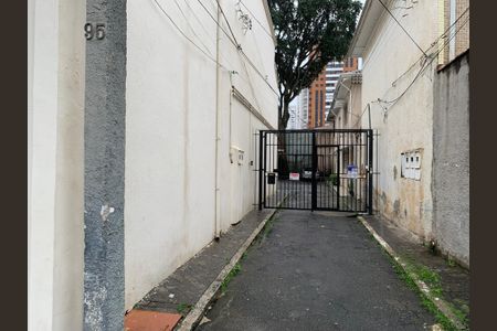 Casa de condomínio à venda com 170m², 3 quartos e 2 vagasFachada + Plaquinha 