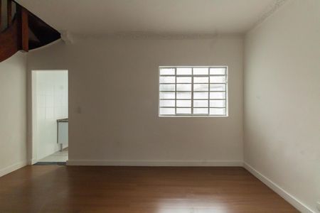 Casa de condomínio à venda com 170m², 3 quartos e 2 vagasSala