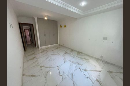 Casa à venda com 3 quartos, 259m² em Campo Belo, São Paulo