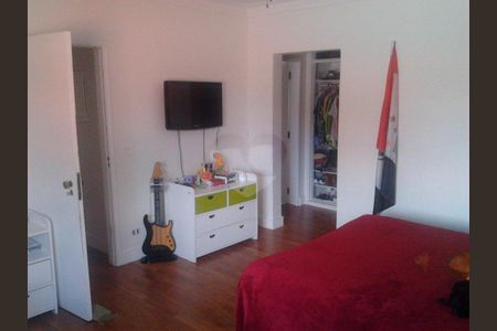 Casa à venda com 4 quartos, 460m² em Santo Amaro, São Paulo