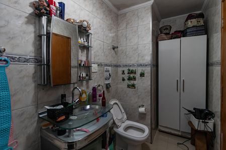 Apartamento à venda com 109m², 2 quartos e sem vagaBanheiro