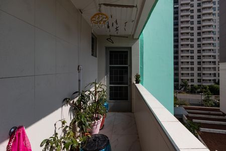 Apartamento à venda com 109m², 2 quartos e sem vagaÁrea de Serviço